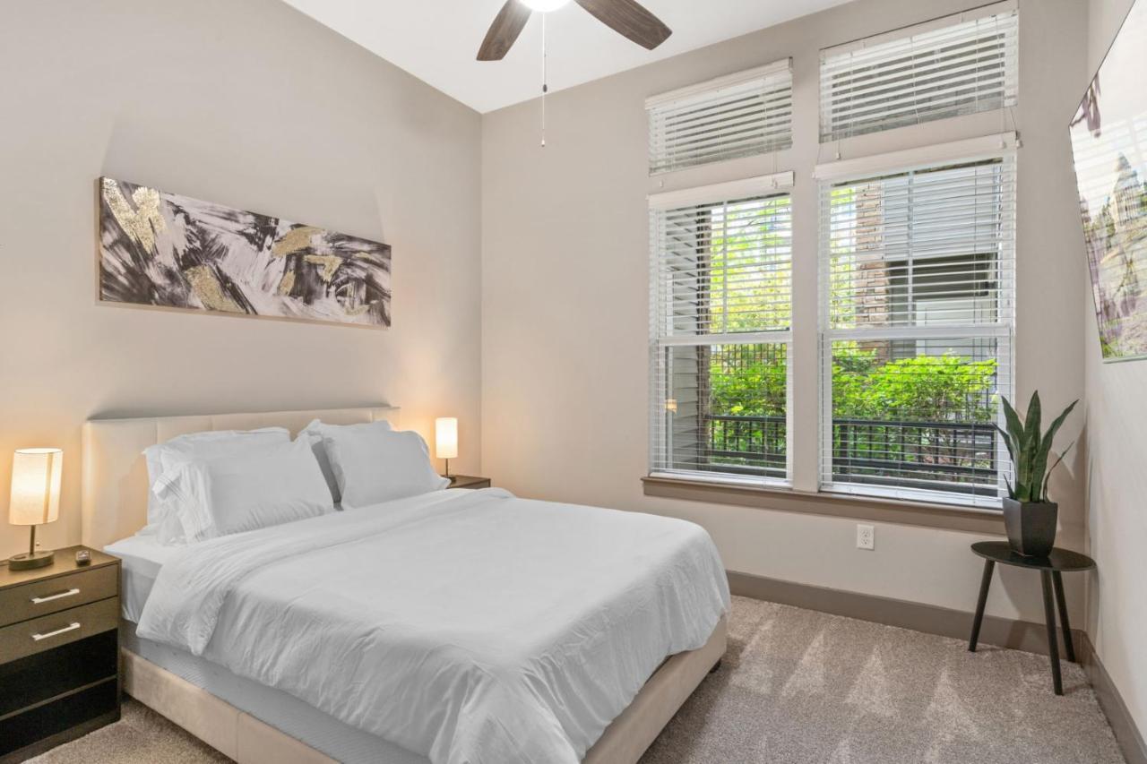 Ferienwohnung Grand Luxury Premium Vaulted Ceilings Woodbridge Exterior foto